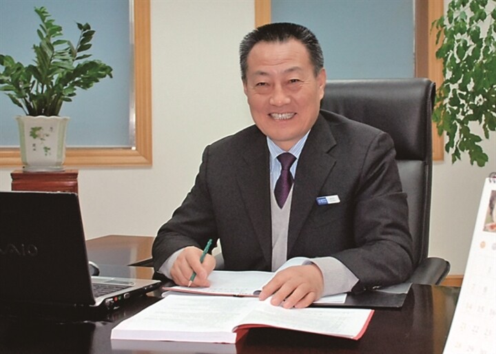 中天科技集团董事长 薛济萍