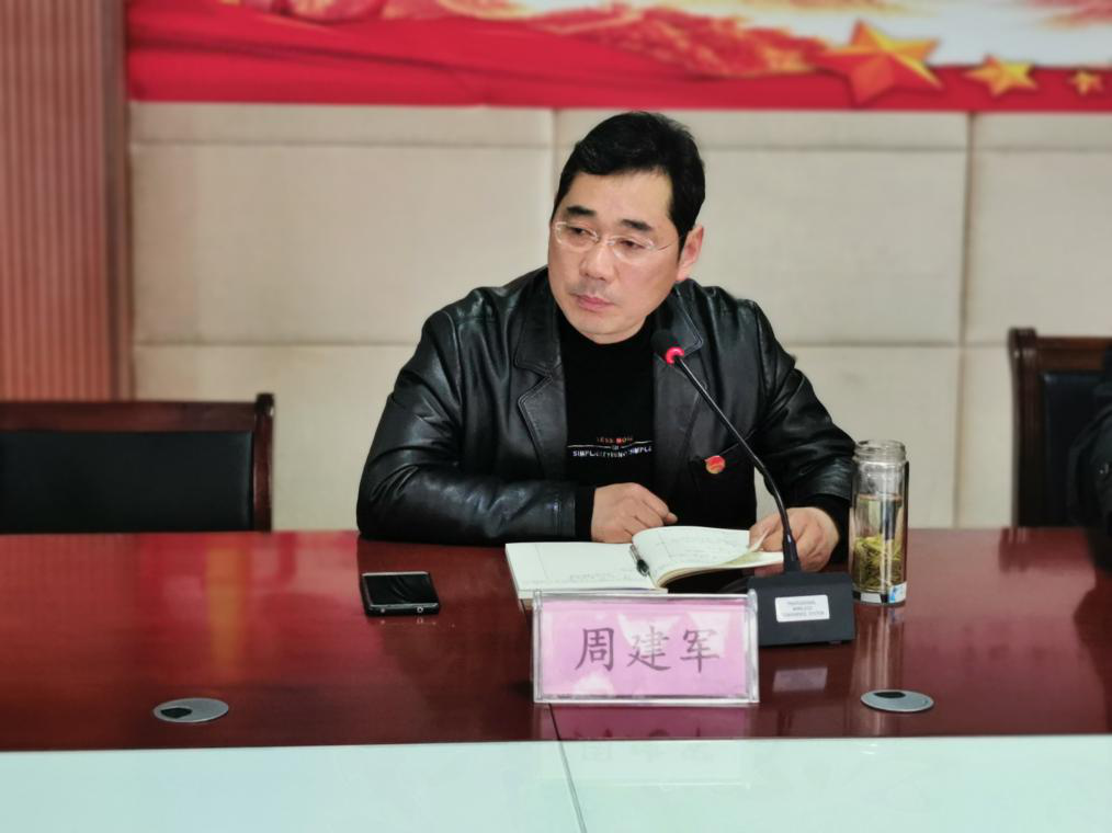 街道党工委副书记,人大工委主任周建军对所有青年代表的分享作出了
