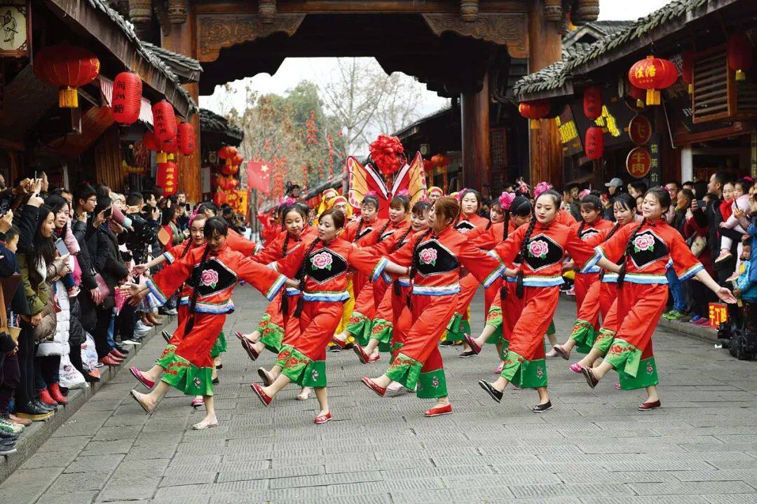 阆中民俗舞蹈《亮花鞋》