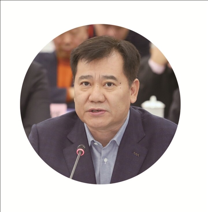 张近东 (苏宁控股集团董事长)