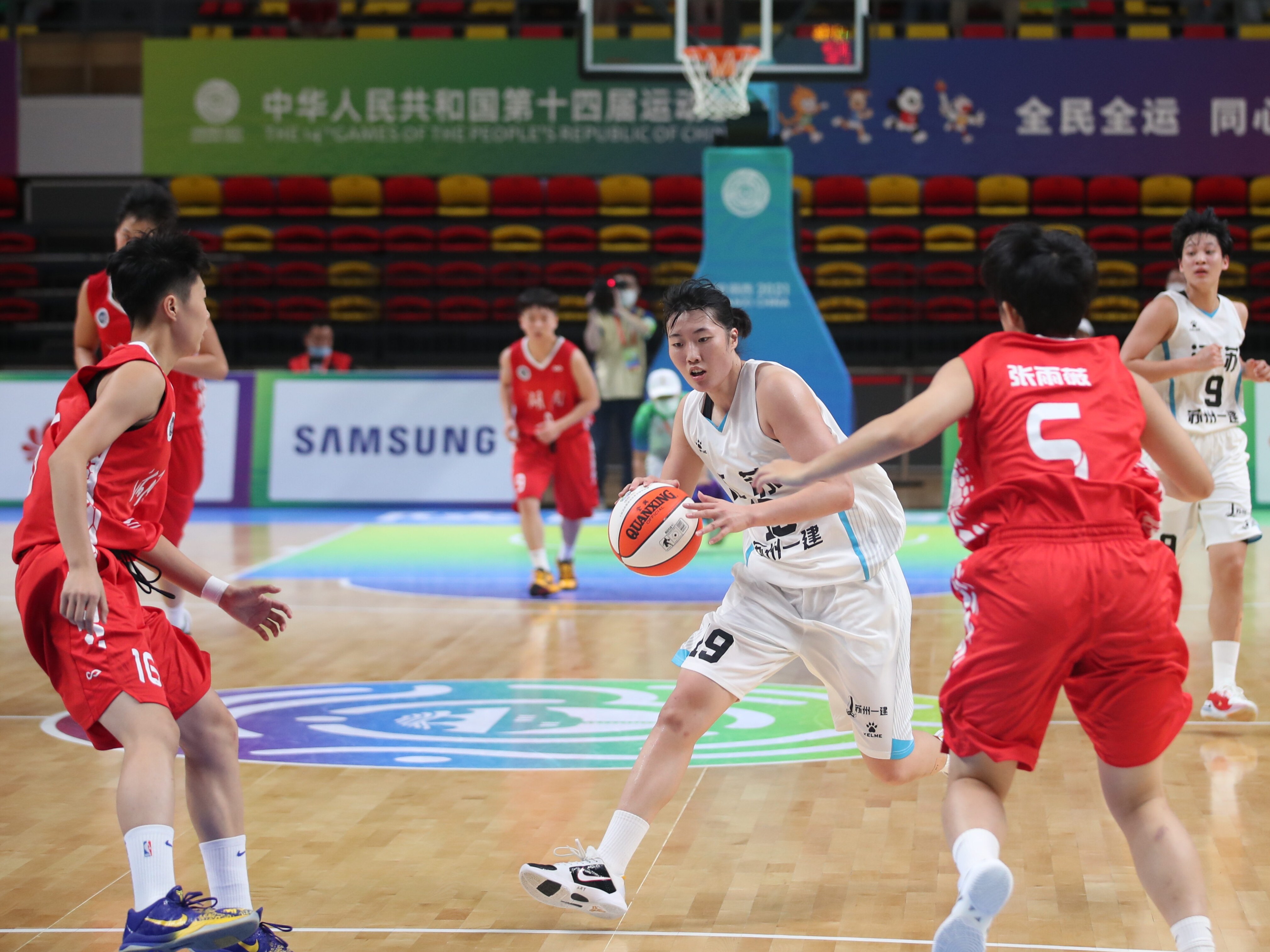 打出气势江苏队获得十四运篮球女子19岁以下组冠军南通发布