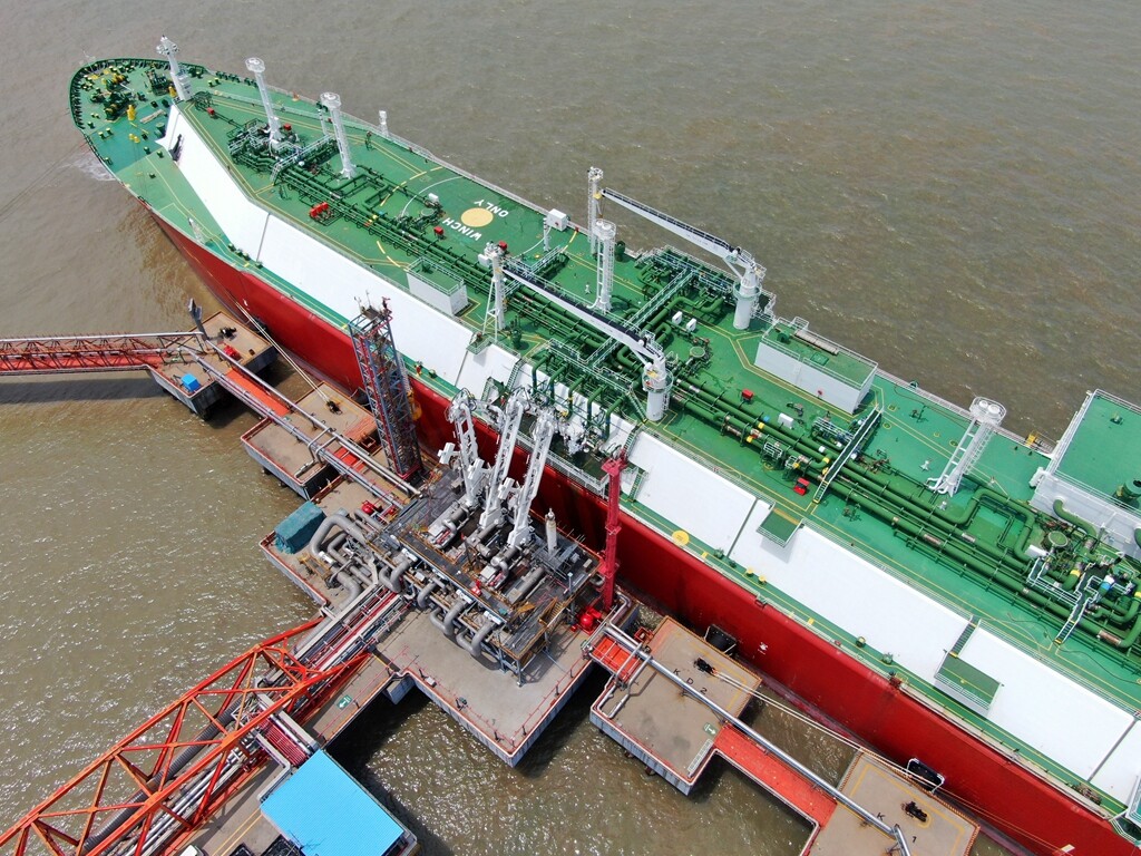 去年，江苏LNG接收站天然气接卸量首次突破100亿立方米，创历史新高。.JPG