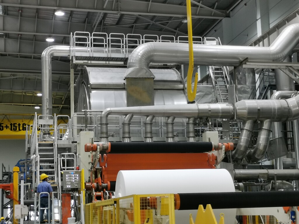 金光纸业项目一期试产成功，拉开百亿级日用品产业崛起的序幕。.jpg
