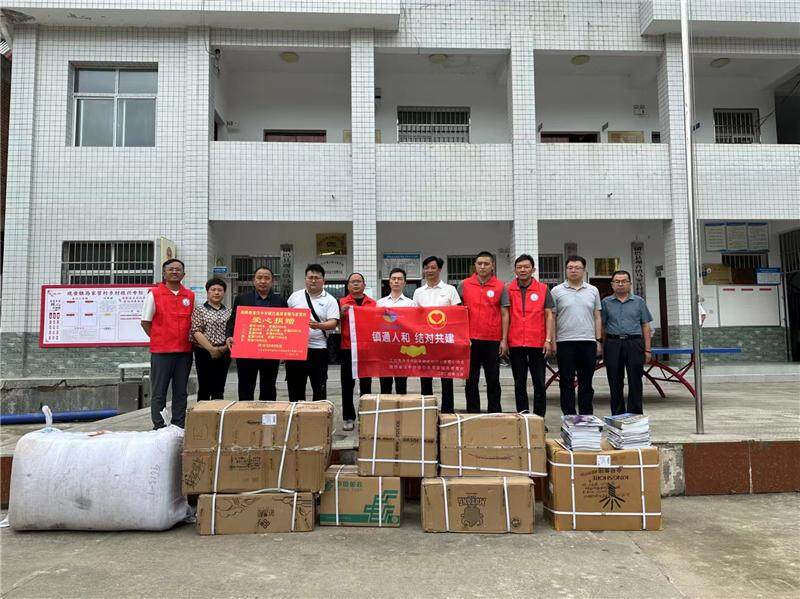 南通好人走进镇巴结对共建 为山区乡村振兴助力赋能