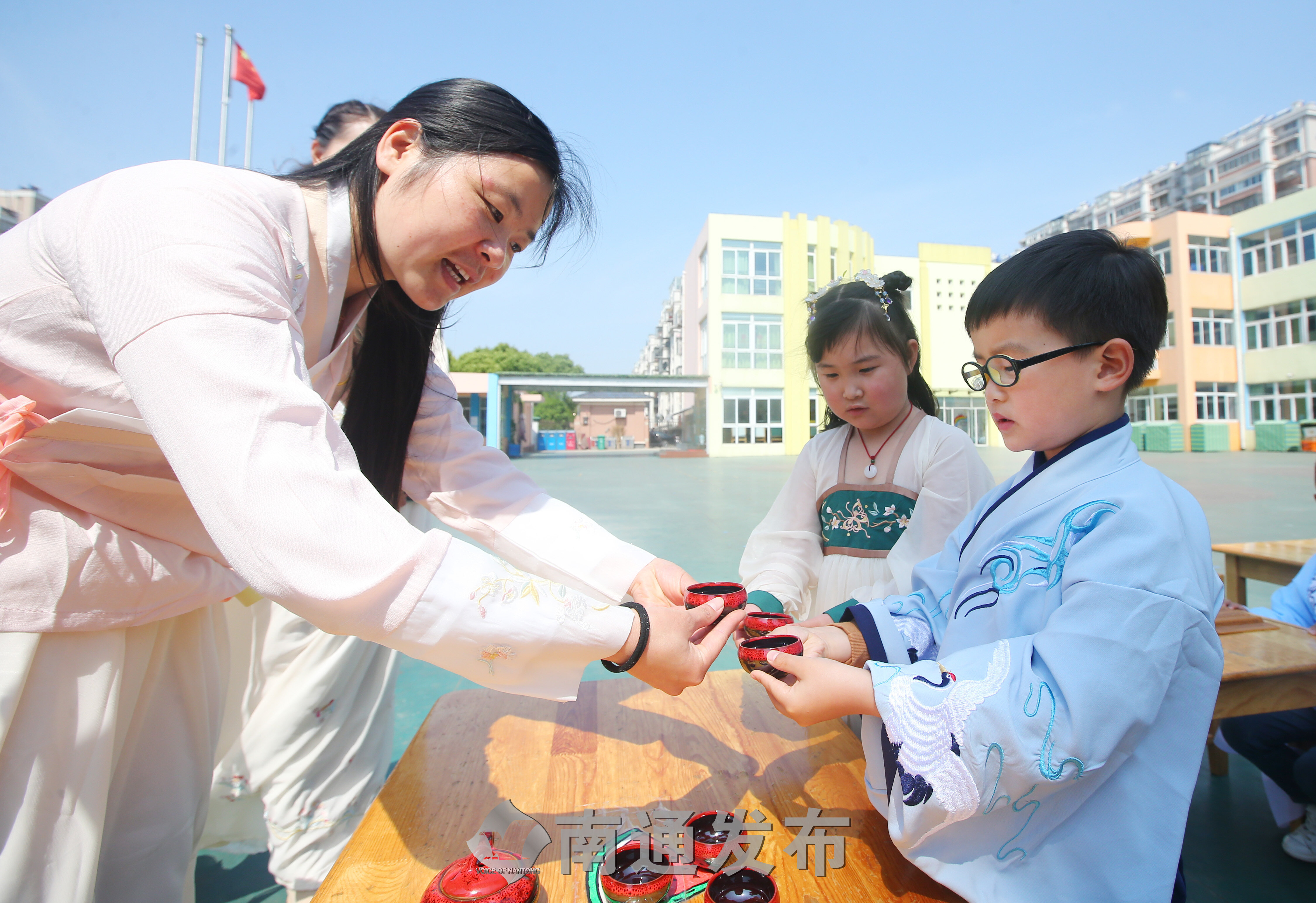 体验国学礼仪 感知孝道文化|南通发布