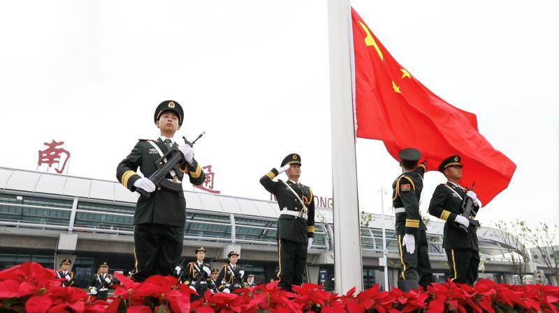 南通机场集团国旗护卫队:用坚守标注出南通城市窗口的"精神坐标"|南通