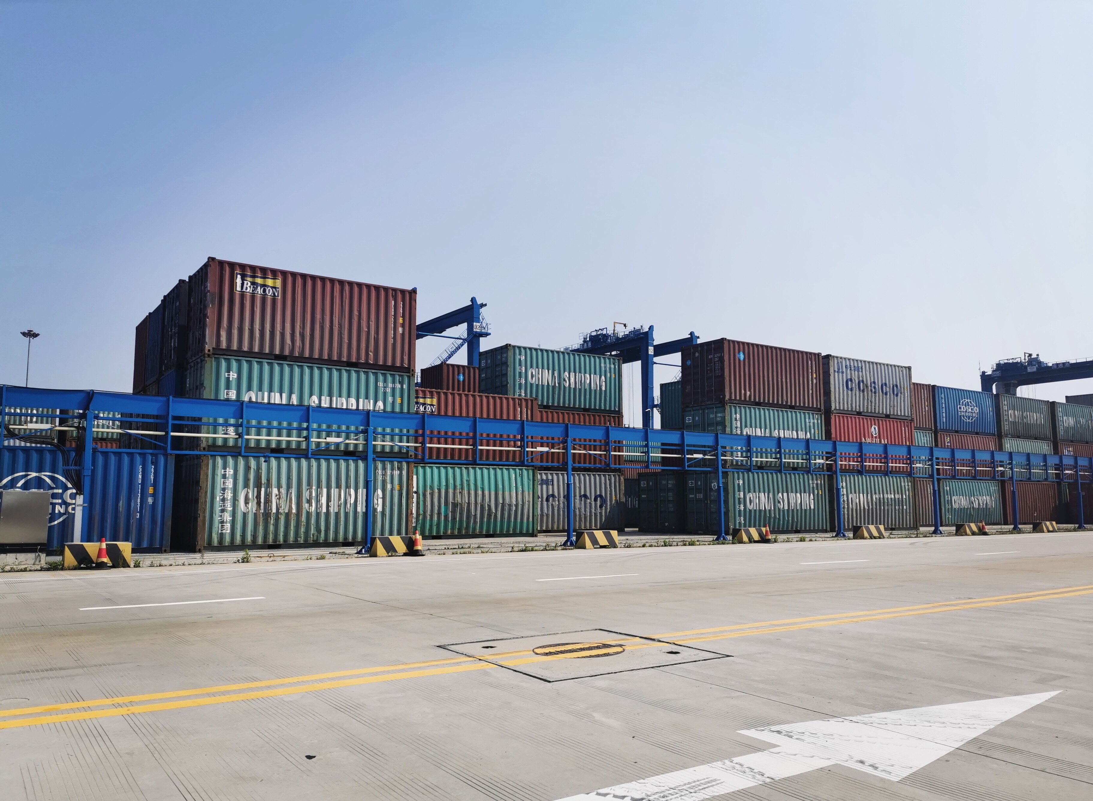 装箱上船通海港口开启内贸汽车集装箱运输模式南通发布