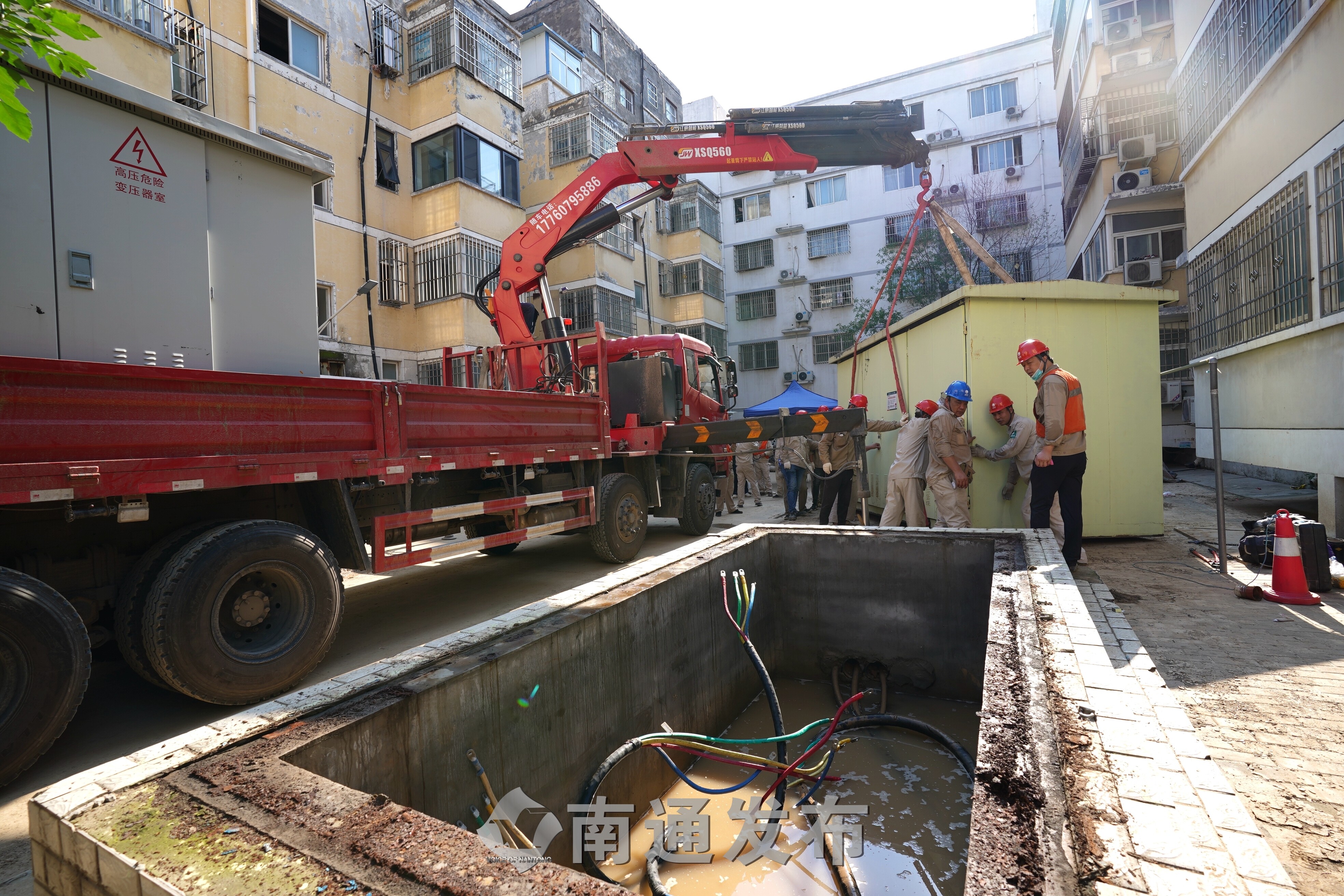 帮助郑州上万居民通电通水,南通供电援豫队连夜修复6台变压器|南通