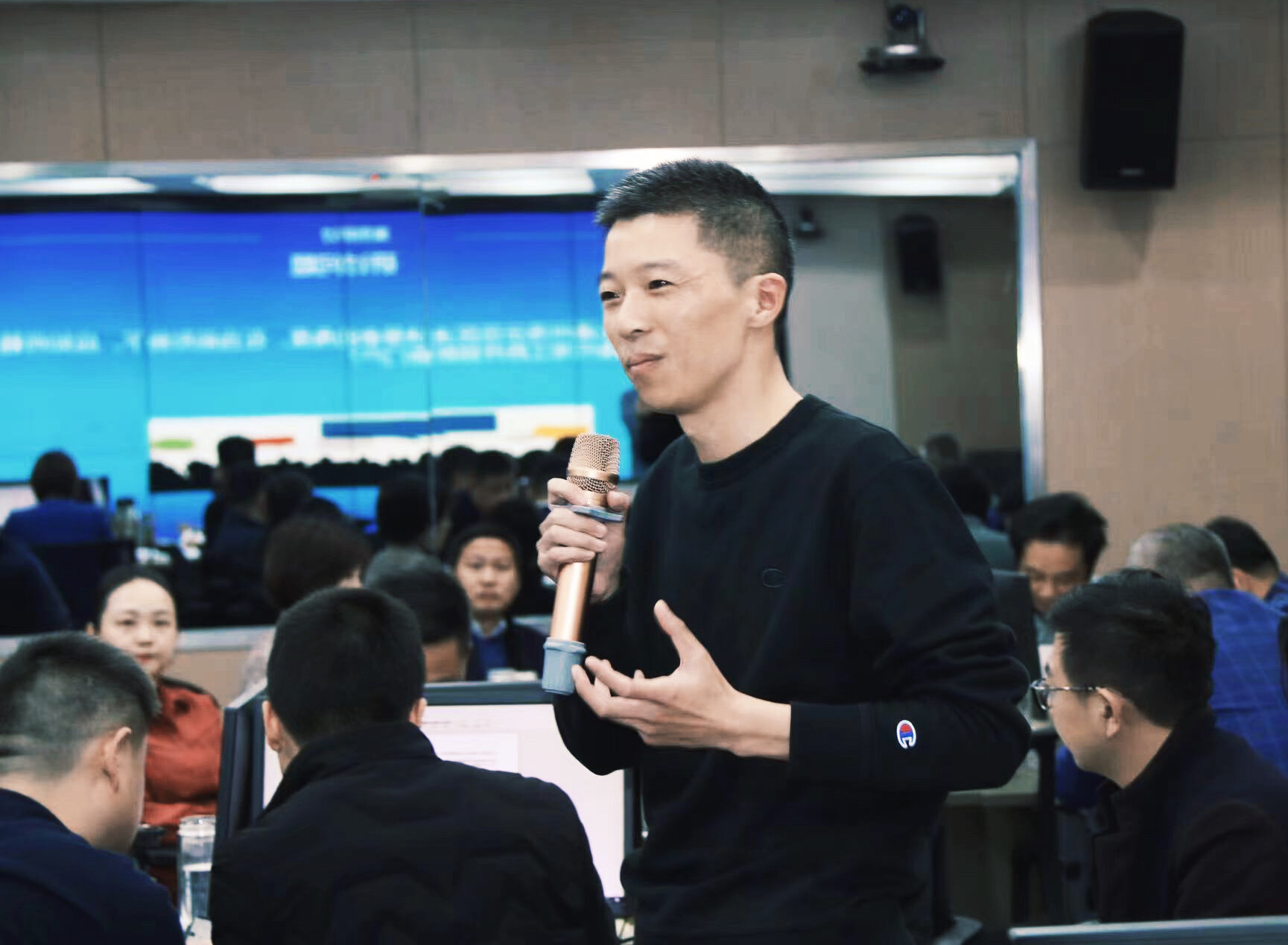 王雪亮在南通市委党校2021年秋季学期中青班上课时发言